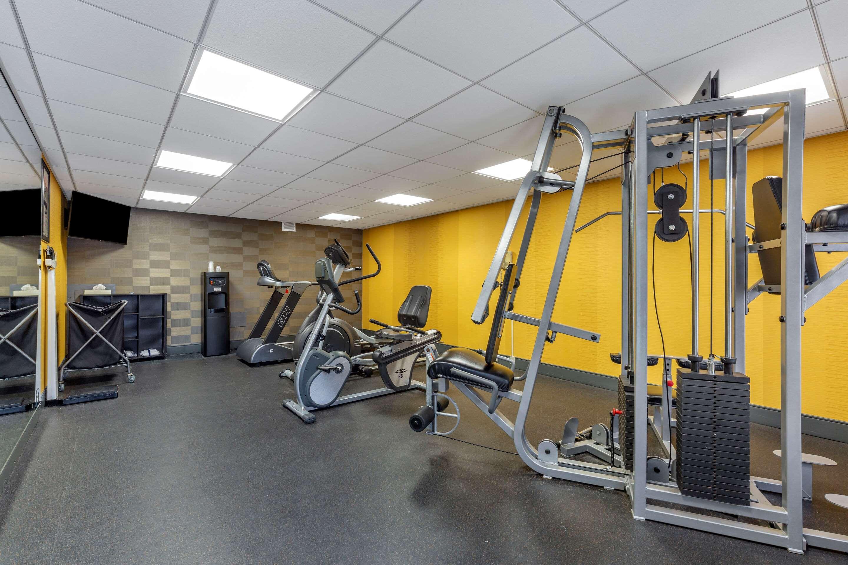 Quality Inn Windsor Mill Ngoại thất bức ảnh