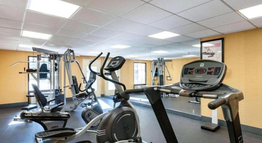Quality Inn Windsor Mill Ngoại thất bức ảnh
