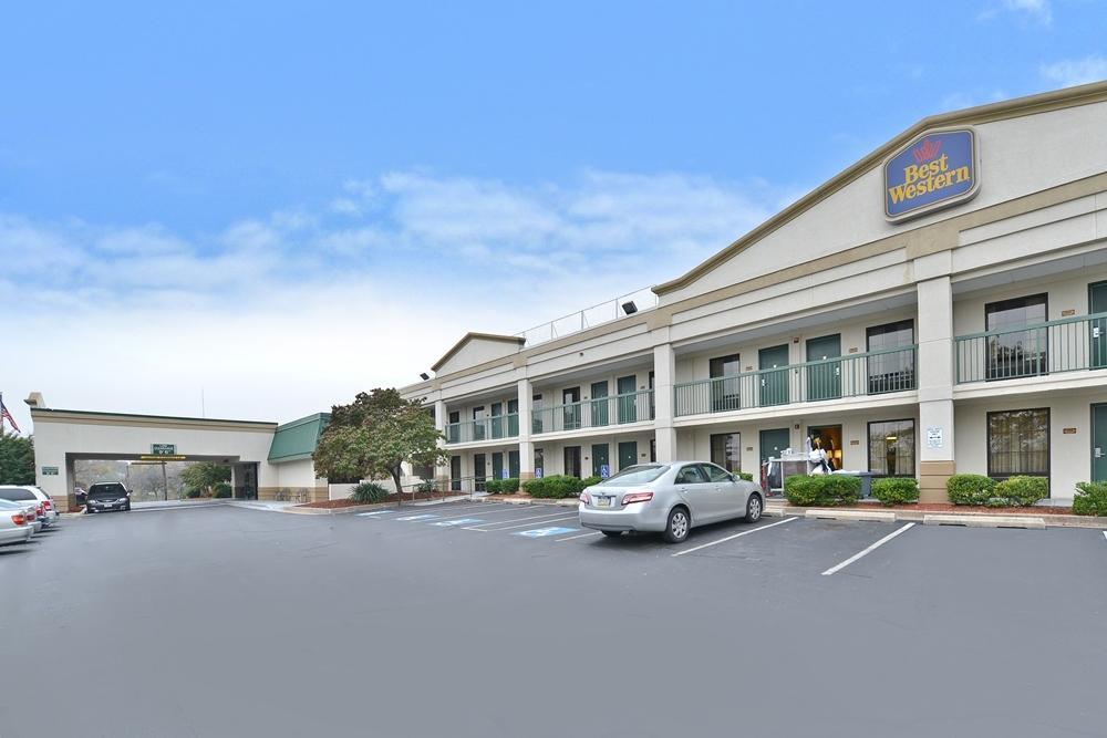 Quality Inn Windsor Mill Ngoại thất bức ảnh