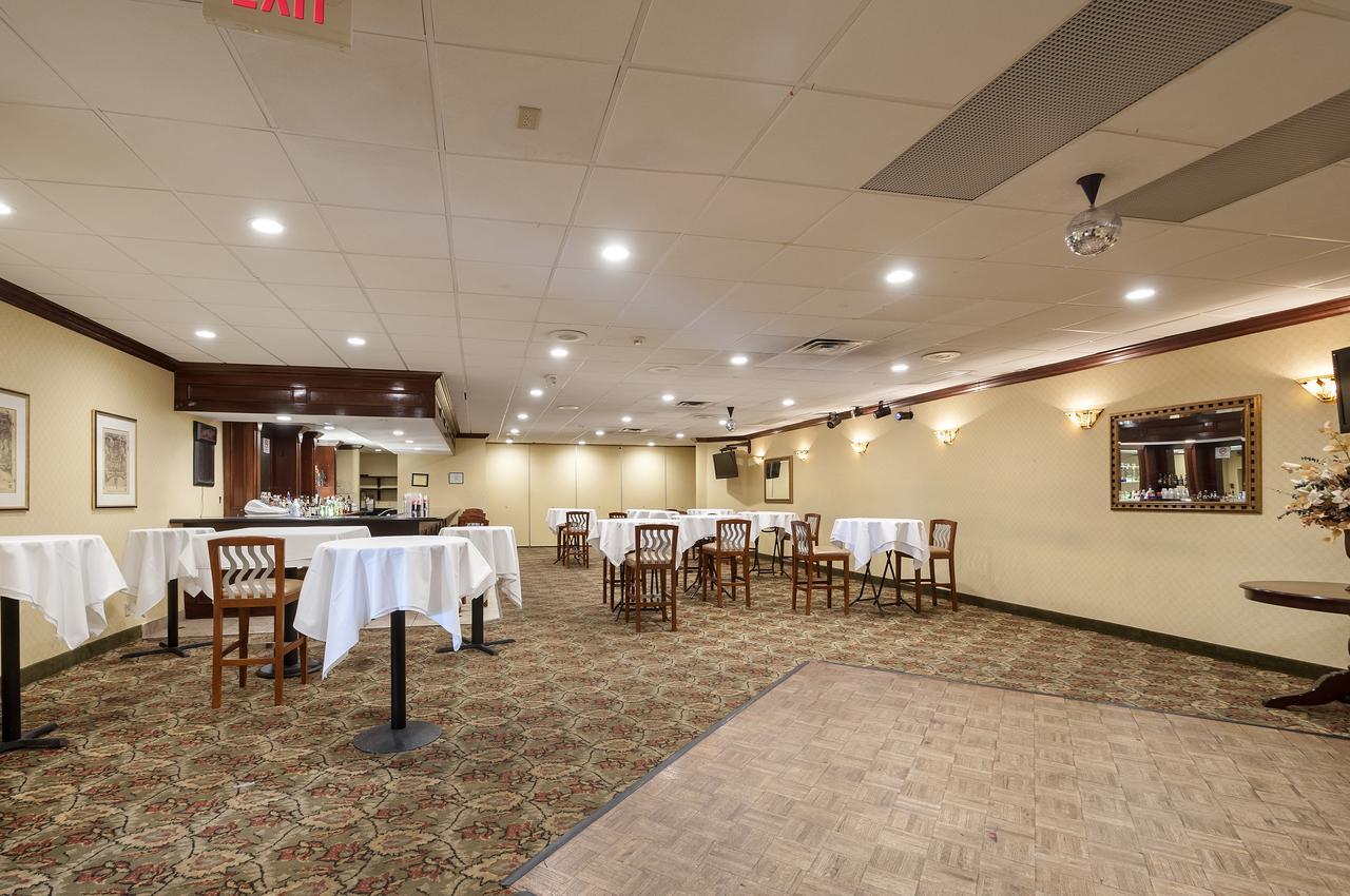 Quality Inn Windsor Mill Ngoại thất bức ảnh